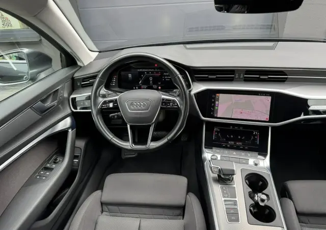 AUDI A6 Avant 40 TDI quattro S tronic S line