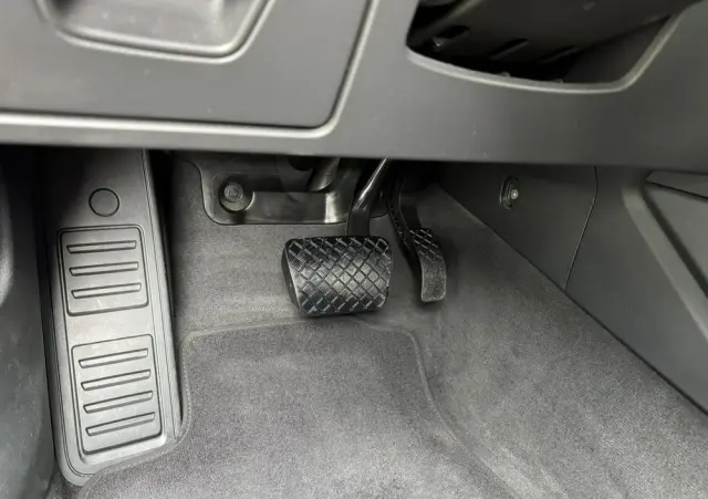 AUDI A6 Avant 40 TDI quattro S tronic S line