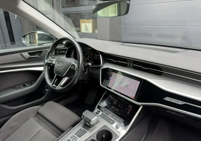 AUDI A6 Avant 40 TDI quattro S tronic S line