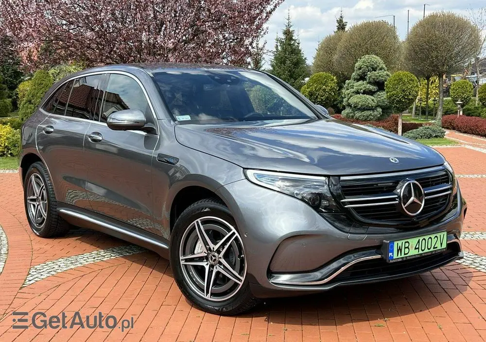 MERCEDES-BENZ EQC 