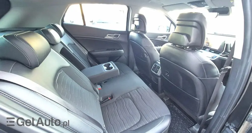 KIA Sportage 1.6 T-GDI HEV Business Line 2WD