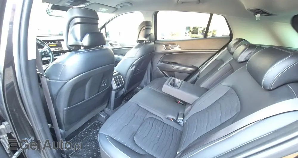 KIA Sportage 1.6 T-GDI HEV Business Line 2WD