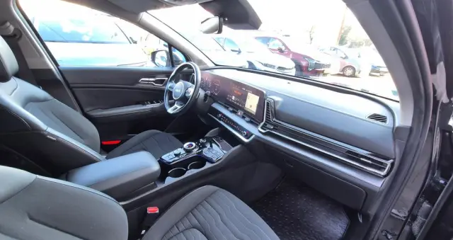 KIA Sportage 1.6 T-GDI HEV Business Line 2WD