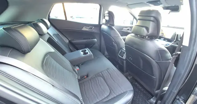 KIA Sportage 1.6 T-GDI HEV Business Line 2WD