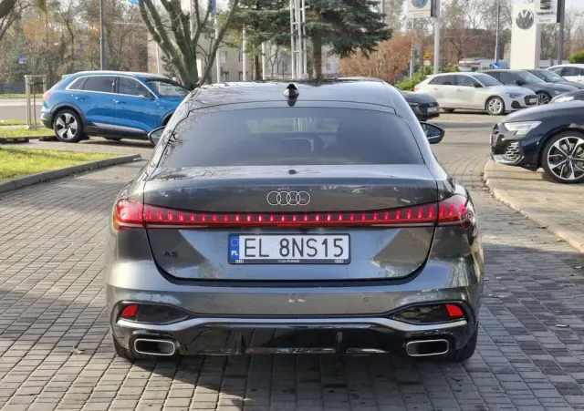 AUDI A5 Limousine 