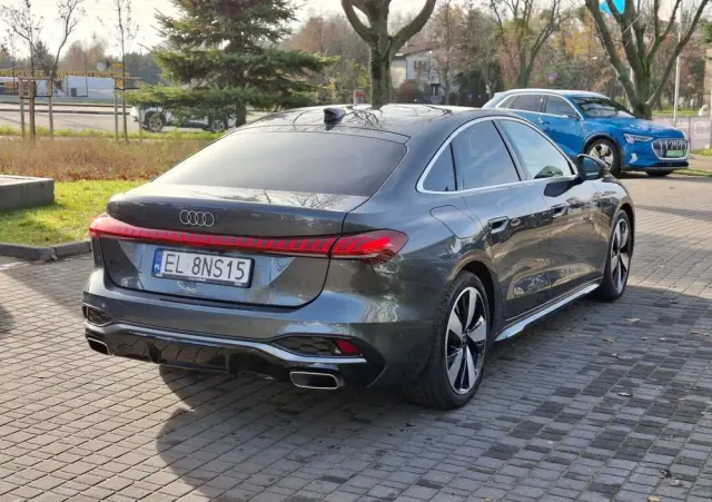 AUDI A5 Limousine 