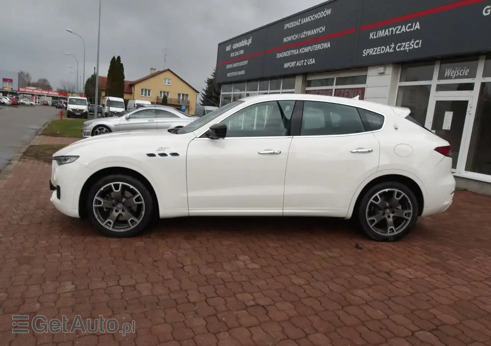 MASERATI Levante GT Hybrid