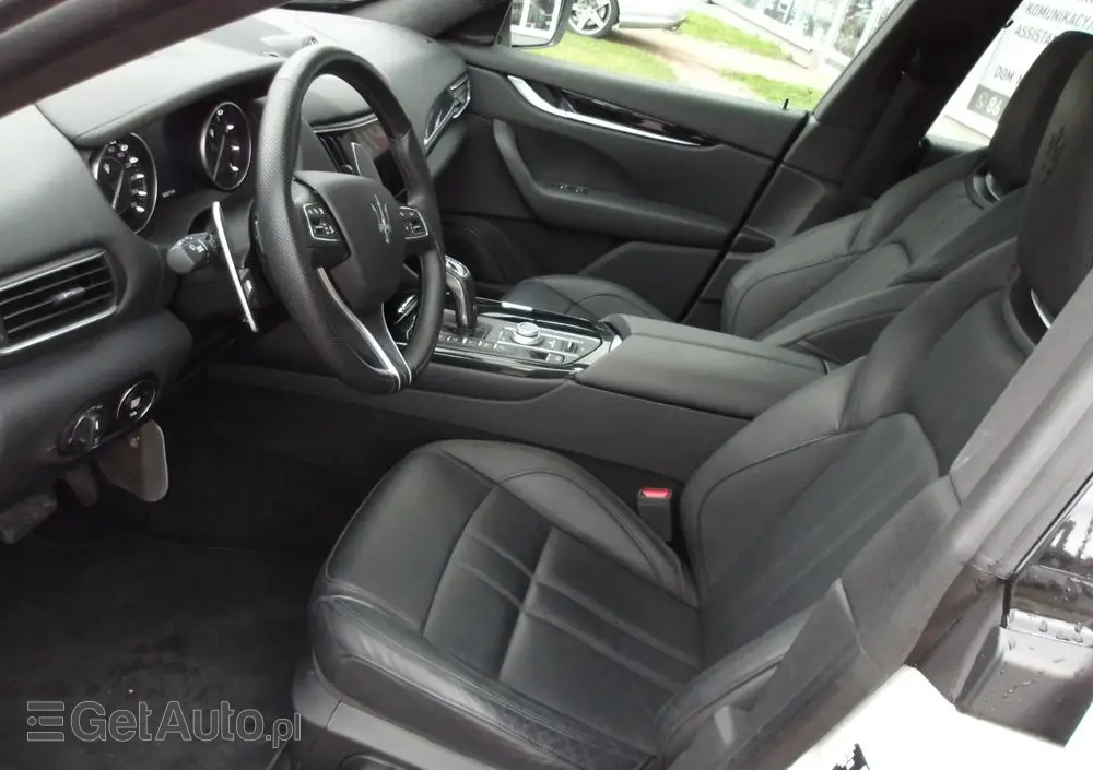 MASERATI Levante GT Hybrid