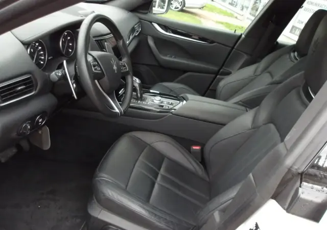 MASERATI Levante GT Hybrid