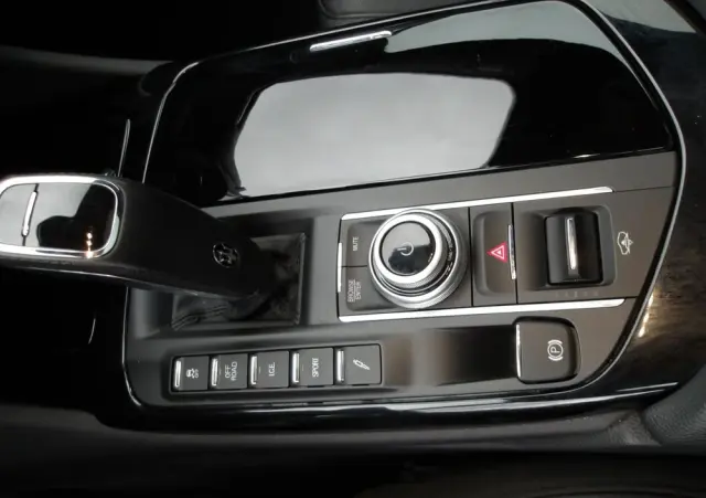 MASERATI Levante GT Hybrid