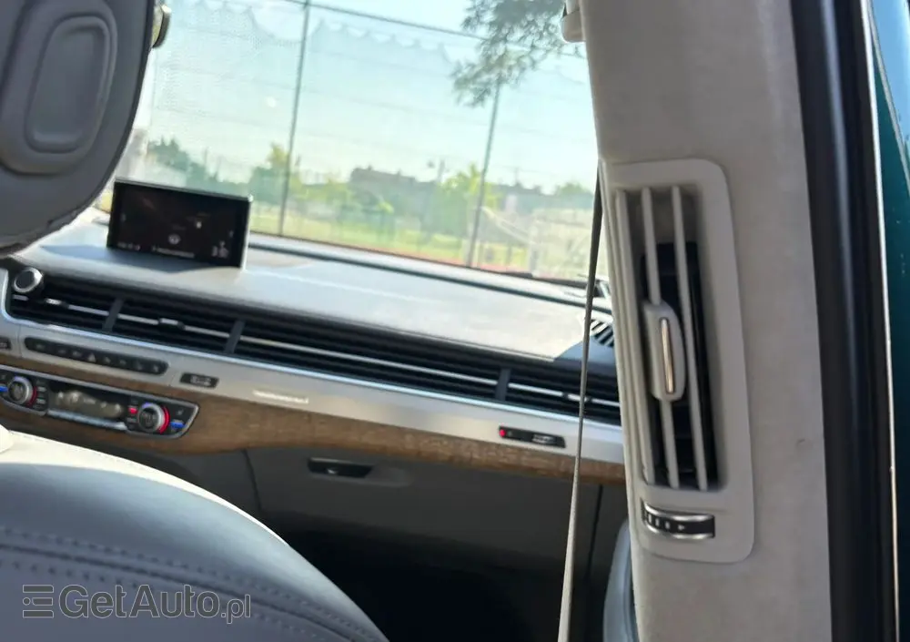 AUDI Q7 SUV TDI quattro 210 kW tiptronic S line business