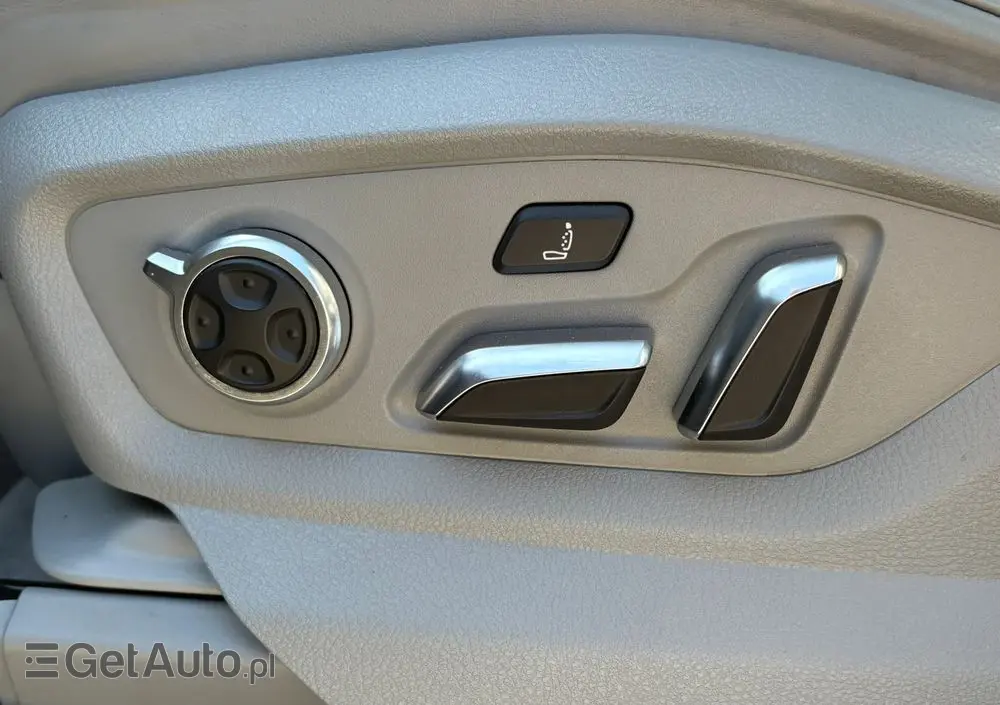 AUDI Q7 SUV TDI quattro 210 kW tiptronic S line business