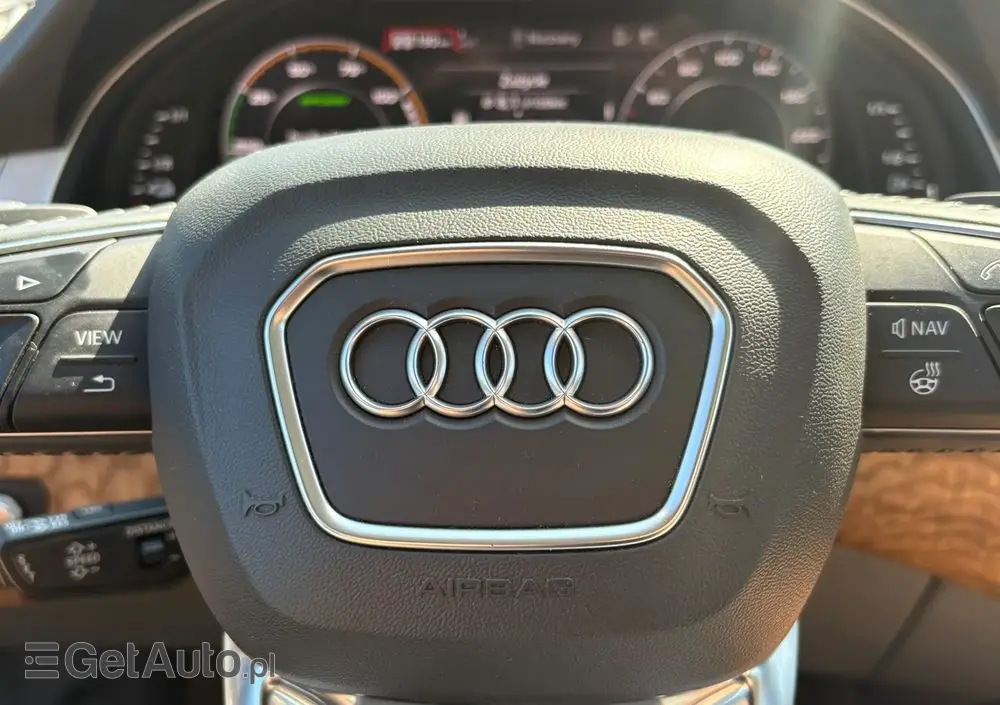 AUDI Q7 SUV TDI quattro 210 kW tiptronic S line business