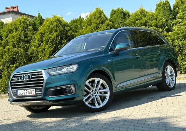 AUDI Q7 SUV TDI quattro 210 kW tiptronic S line business