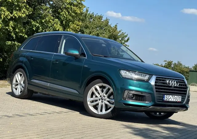 AUDI Q7 SUV TDI quattro 210 kW tiptronic S line business