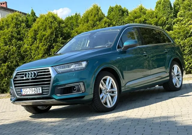 AUDI Q7 SUV TDI quattro 210 kW tiptronic S line business