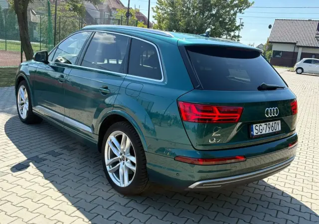 AUDI Q7 SUV TDI quattro 210 kW tiptronic S line business