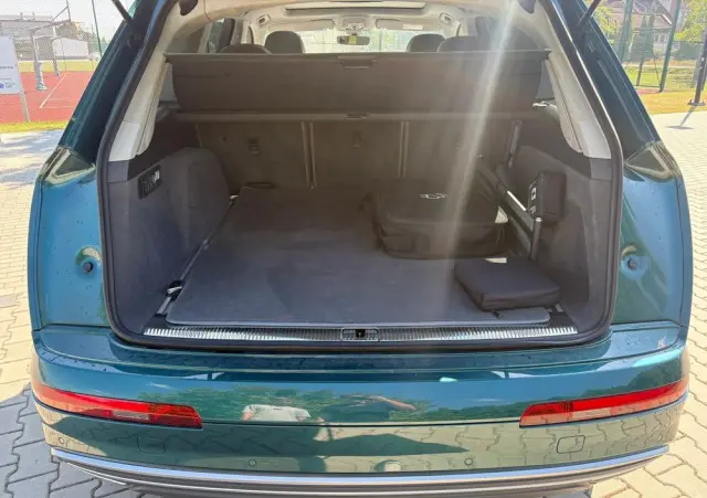 AUDI Q7 SUV TDI quattro 210 kW tiptronic S line business