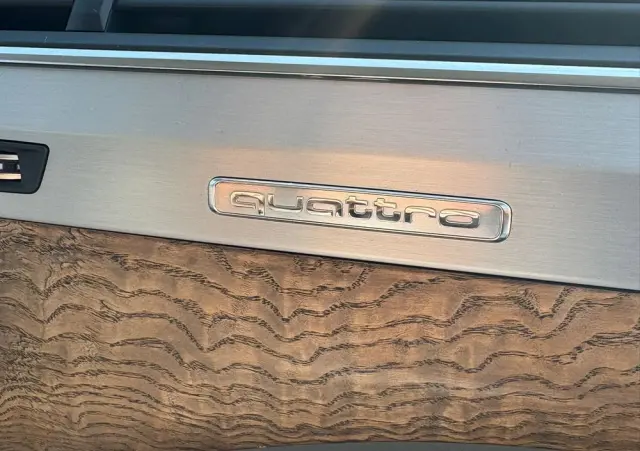 AUDI Q7 SUV TDI quattro 210 kW tiptronic S line business