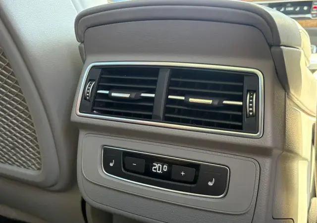 AUDI Q7 SUV TDI quattro 210 kW tiptronic S line business