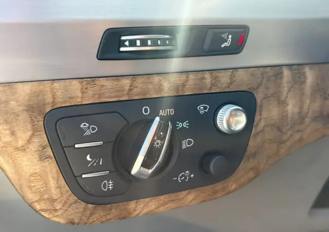 AUDI Q7 SUV TDI quattro 210 kW tiptronic S line business