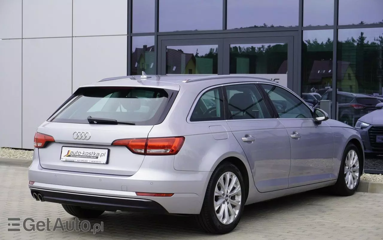 AUDI A4 