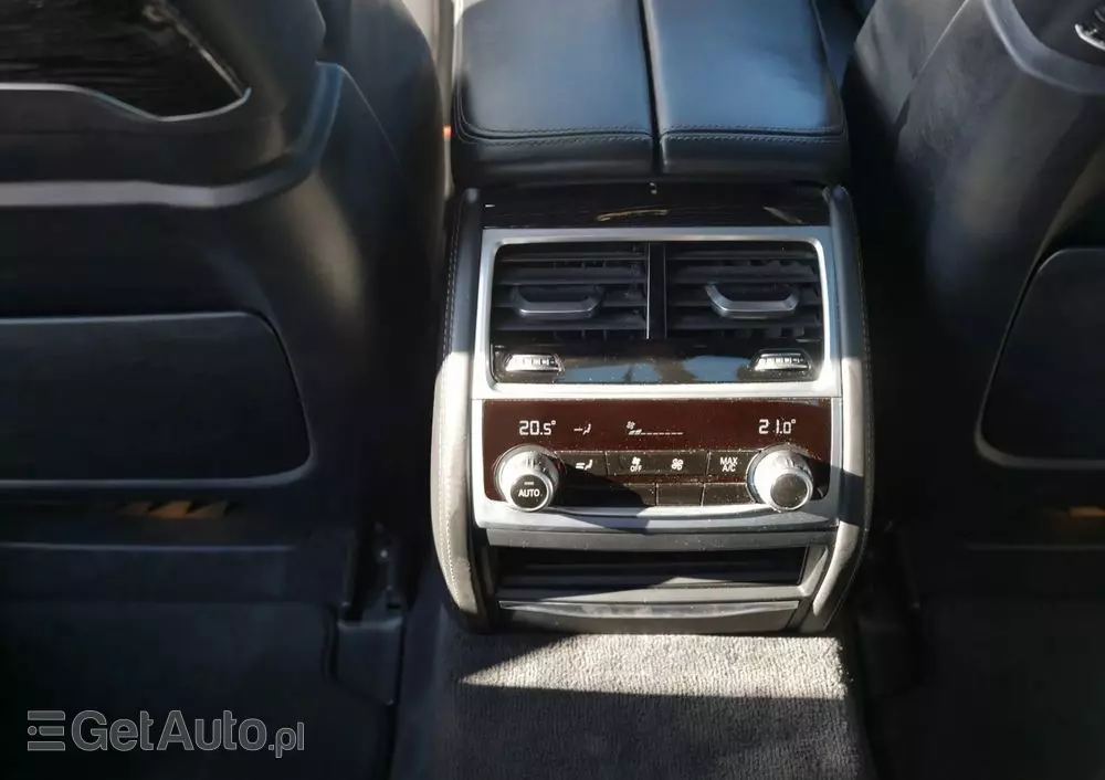 BMW Seria 7 740d xDrive