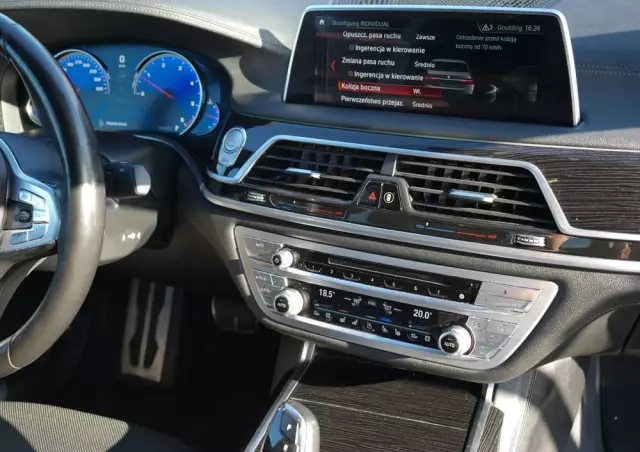 BMW Seria 7 740d xDrive
