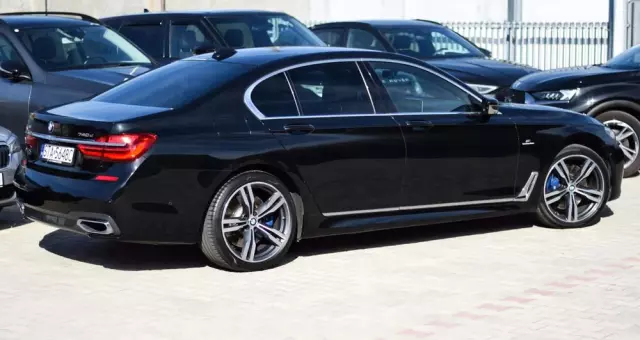 BMW Seria 7 740d xDrive
