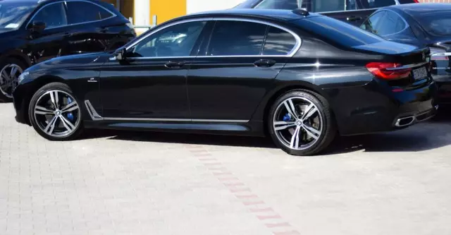 BMW Seria 7 740d xDrive