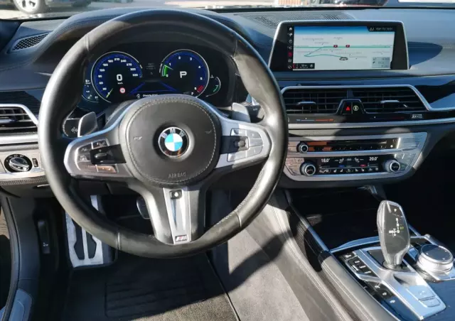 BMW Seria 7 740d xDrive