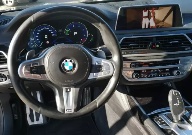 BMW Seria 7 740d xDrive