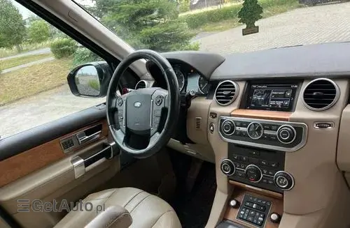 LAND ROVER Discovery 