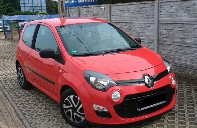RENAULT Twingo 