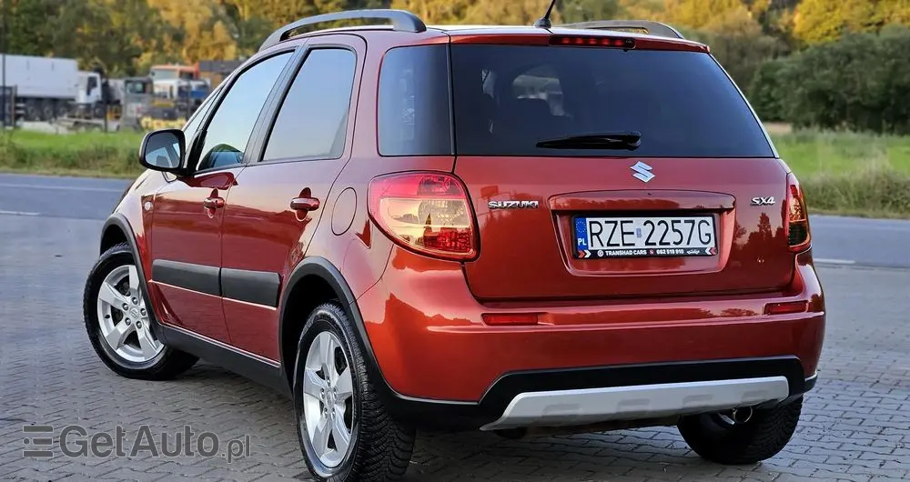 SUZUKI SX4 1.6 Premium