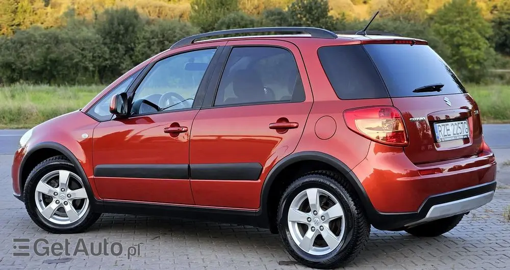 SUZUKI SX4 1.6 Premium