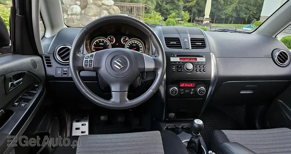 SUZUKI SX4 1.6 Premium