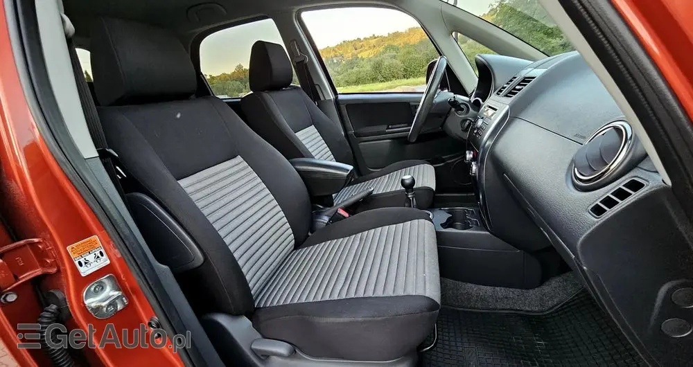SUZUKI SX4 1.6 Premium