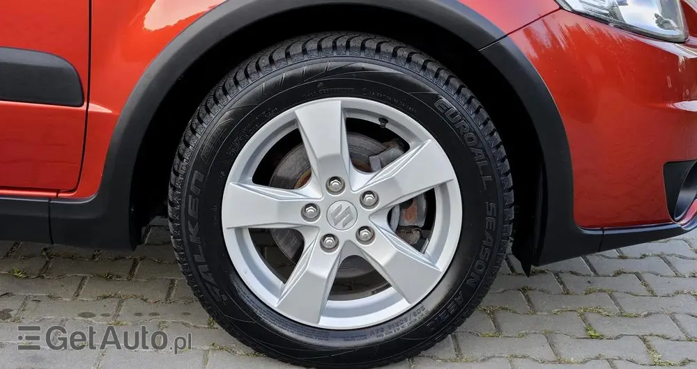 SUZUKI SX4 1.6 Premium