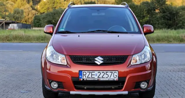 SUZUKI SX4 1.6 Premium
