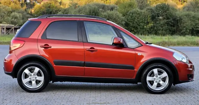 SUZUKI SX4 1.6 Premium
