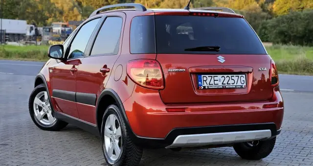SUZUKI SX4 1.6 Premium