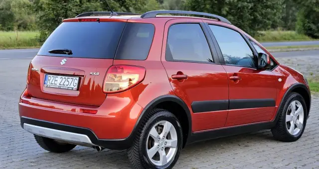 SUZUKI SX4 1.6 Premium