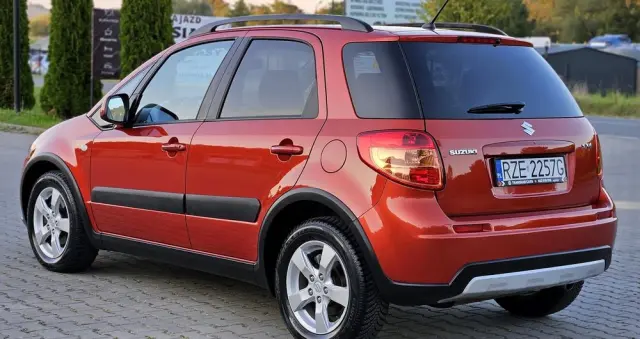 SUZUKI SX4 1.6 Premium
