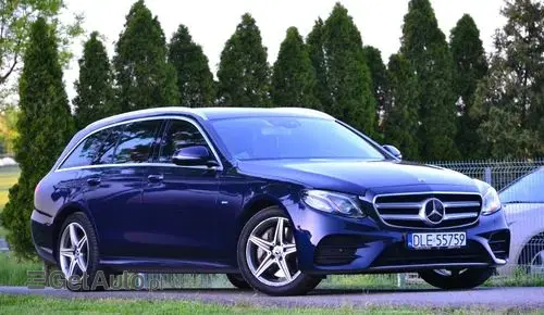 MERCEDES-BENZ Klasa E 