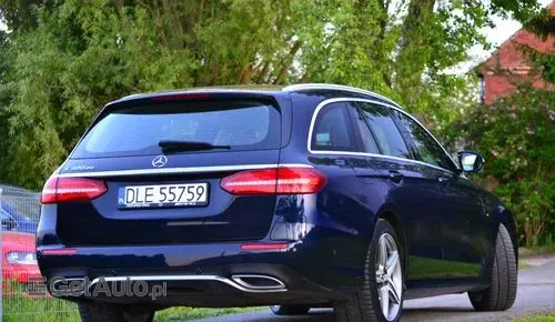 MERCEDES-BENZ Klasa E 
