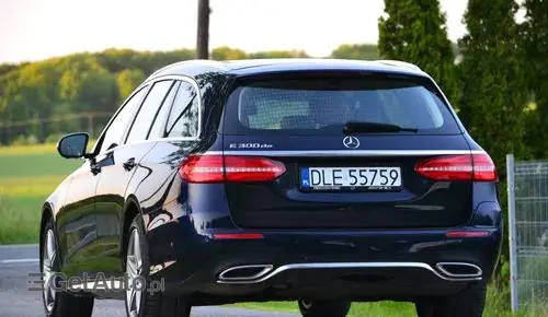 MERCEDES-BENZ Klasa E 