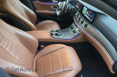 MERCEDES-BENZ Klasa E 