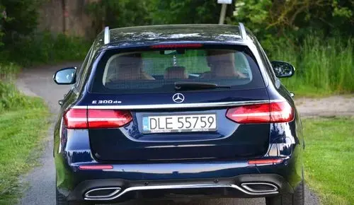 MERCEDES-BENZ Klasa E 