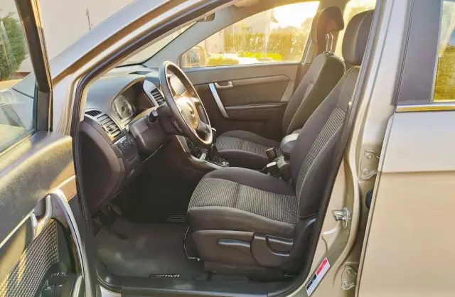 CHEVROLET Captiva 